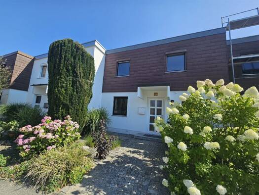 Reihenmittelhaus zur Miete 1.200 € 4 Zimmer 117 m² 180 m² Grundstück Vilsbiburg Vilsbiburg 84137