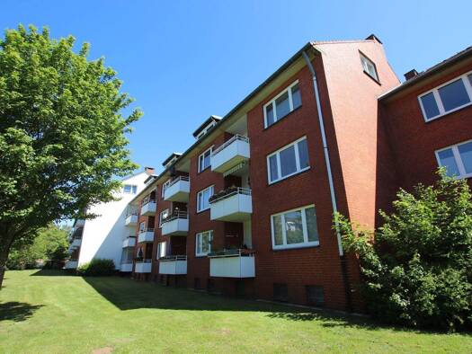 Wohnung zur Miete 833 € 2,5 Zimmer 66,6 m² 1. Geschoss frei ab 01.04.2026 Königsberger Straße 69 Reinbek 21465