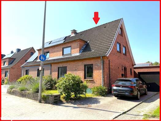 Doppelhaushälfte zum Kauf 165.000 € 3 Zimmer 90 m² 425 m² Grundstück Schleswig 24837