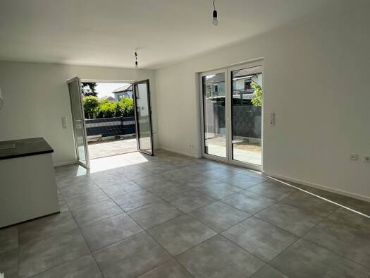 Wohnung zur Miete 1.250 € 2,5 Zimmer 87 m² Geschoss -1/2 frei ab 01.02.2026 Kühlweinstraße 56 Stadtmitte Völklingen 66333