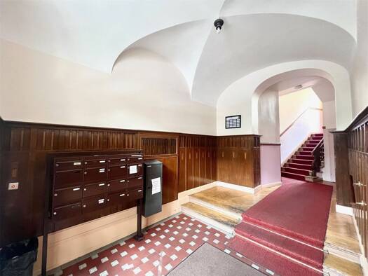 Gewerbeobjekt zum Kauf als Kapitalanlage geeignet 1.050.000 € 6 Zimmer 230 m² Berlin 14057