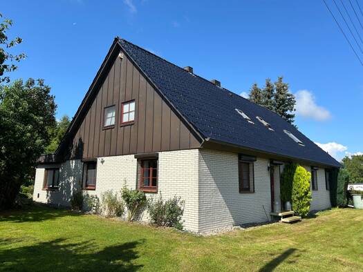 Haus zum Kauf provisionsfrei 315.000 € 6 Zimmer 200 m² 2.500 m² Grundstück Zidderich Techentin 19399