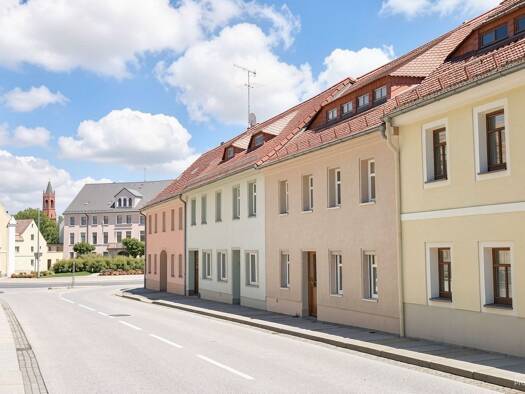 Reihenmittelhaus zum Kauf 109.000 € 6 Zimmer 144,9 m² 178 m² Grundstück Kamenz Kamenz 01917