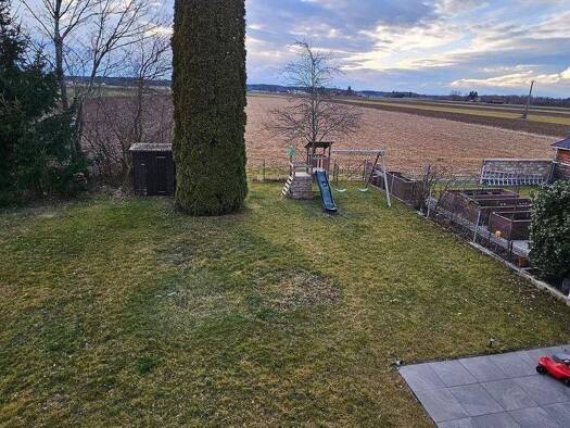 Wohnung zum Kauf 549.000 € 4 Zimmer 88 m² 1. Geschoss Eicher-Sen-Straße 13 Forstern 85659