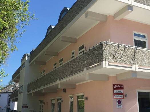Wohnung zur Miete 1.400 € 1 Zimmer 40 m² Geschoss EG/2 frei ab 15.10.2025 Ost Rosenheim 83022