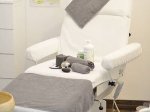 Büro zur Miete provisionsfrei 675 € 4 Zimmer 64,5 m² Bürofläche Saarlandstraße 2 Zirndorf 90513