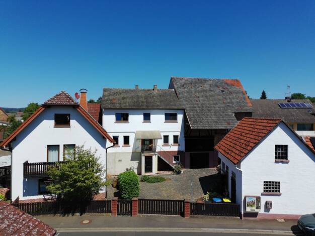 Haus zum Kauf 649.000 € 10 Zimmer 319,7 m² 847 m² Grundstück Lorbach Büdingen 63654