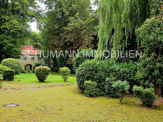 Wohnanlage zum Kauf als Kapitalanlage geeignet 50 Zimmer 2.300 m² Innenstadt Wilhelmshaven 26389