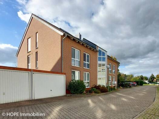 Wohnung zum Kauf 224.000 € 3 Zimmer 84,4 m² 3. Geschoss frei ab sofort Strehla 01616