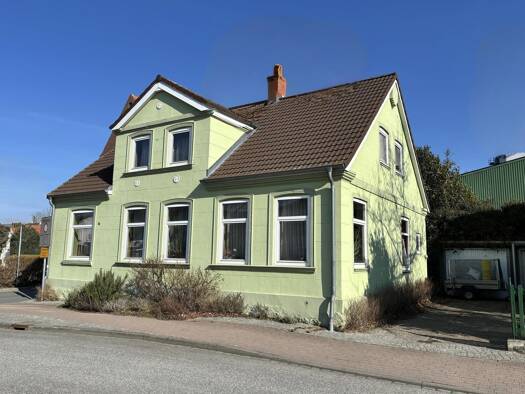 Stadthaus zum Kauf 779.000 € 15 Zimmer 395 m² 960 m² Grundstück Heiligenhafen 23774