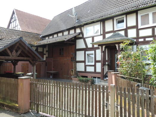 Einfamilienhaus zum Kauf 175.000 € 4 Zimmer 109 m² 253 m² Grundstück Bellnhausen Fronhausen / Bellnhausen 35112