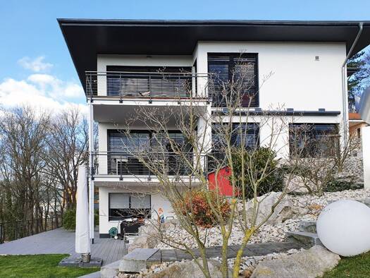 Villa zum Kauf provisionsfrei 1.590.000 € 10 Zimmer 400 m² 1.103 m² Grundstück frei ab sofort Wenigenjena Jena 07749