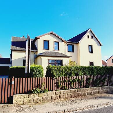 Mehrfamilienhaus zum Kauf 550.000 € 8 Zimmer 208 m² 525 m² Grundstück Radebeul 01445