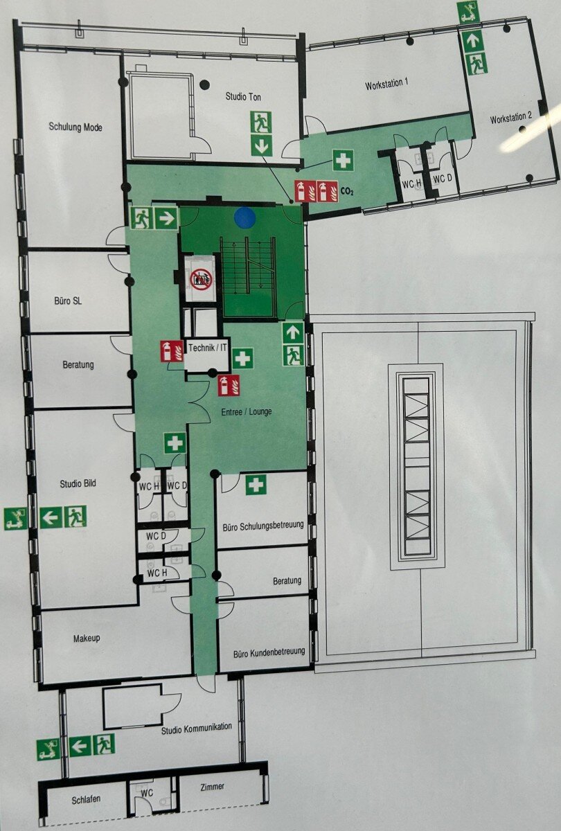 Bürofläche zur Miete 13 € 560 m²<br/>Bürofläche ab 560 m²<br/>Teilbarkeit Grumme Bochum 44791