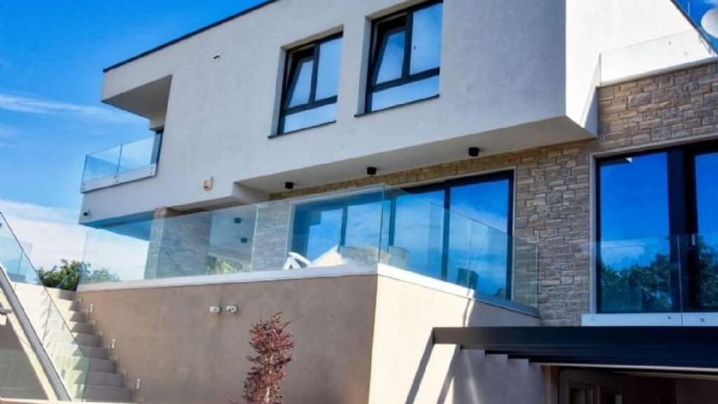 Einfamilienhaus zum Kauf 1.187.500 € 5 Zimmer 293,3 m² Porec 52440