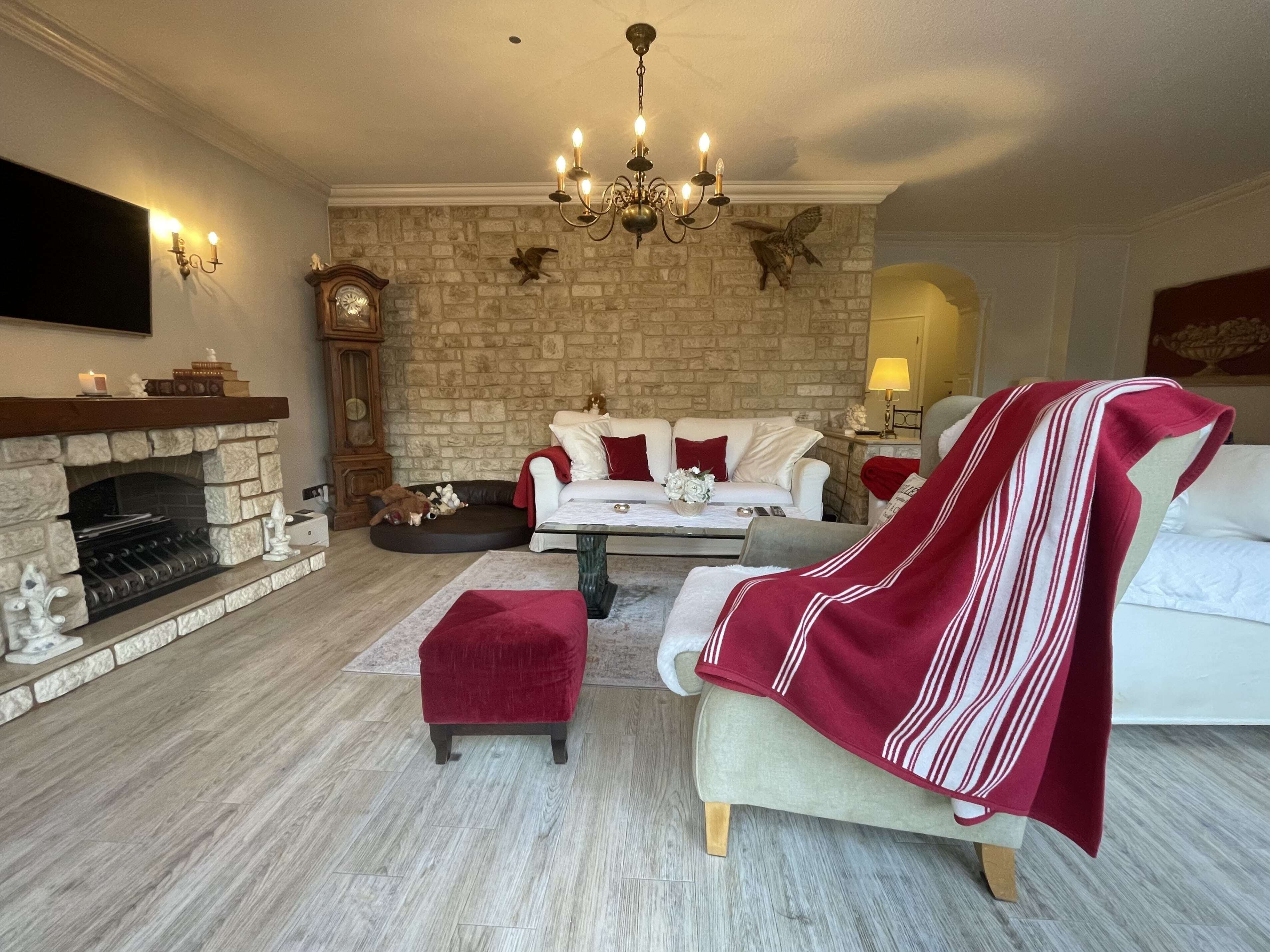 Property thumbnail 5