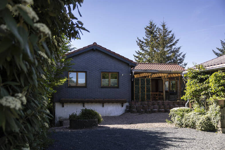 Einfamilienhaus zum Kauf 345.000 € 9 Zimmer 160 m² 1.412 m² Grundstück Irrhausen 54689