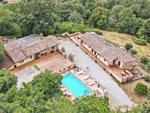 Bauernhaus zum Kauf 1.000.000 € 8 Zimmer 500 m² 200.000 m² Grundstück frei ab sofort Santa Fiora