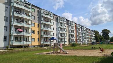 Wohnung zur Miete 434 € 3 Zimmer 62 m² 2. Geschoss frei ab sofort Rudower Str. 36 Neustrelitz Neustrelitz 17235