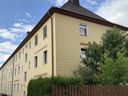 Wohnung zur Miete 790 € 4 Zimmer 95 m² frei ab sofort Innenstadt Hof 95032