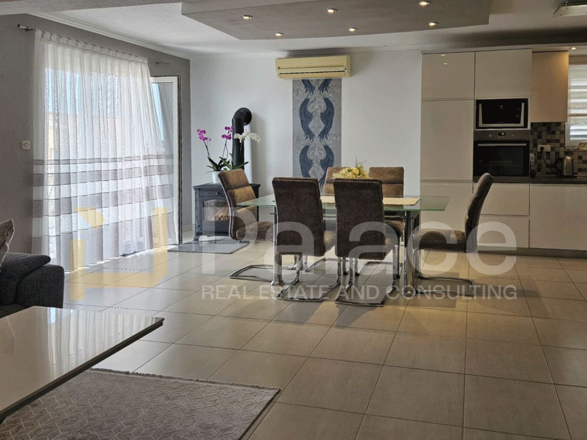 Wohnung zum Kauf 337.725 € 3 Zimmer 130 m²<br/>Wohnfläche 2.<br/>Geschoss Makarska center