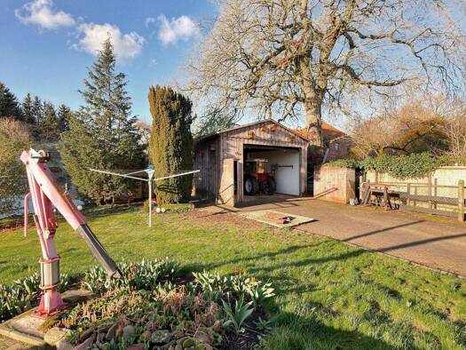 Bungalow zum Kauf 155.000 € 7 Zimmer 147 m² 927 m² Grundstück Mützingen Zernien 29499