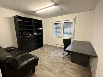Bürofläche zur Miete provisionsfrei 60 € 17 m² Bürofläche Berliner Straße 5 Spremberg Spremberg 03130