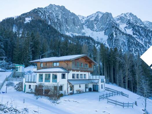 Haus zum Kauf 10 Zimmer 257,9 m² 3.666 m² Grundstück Walchsee 6344