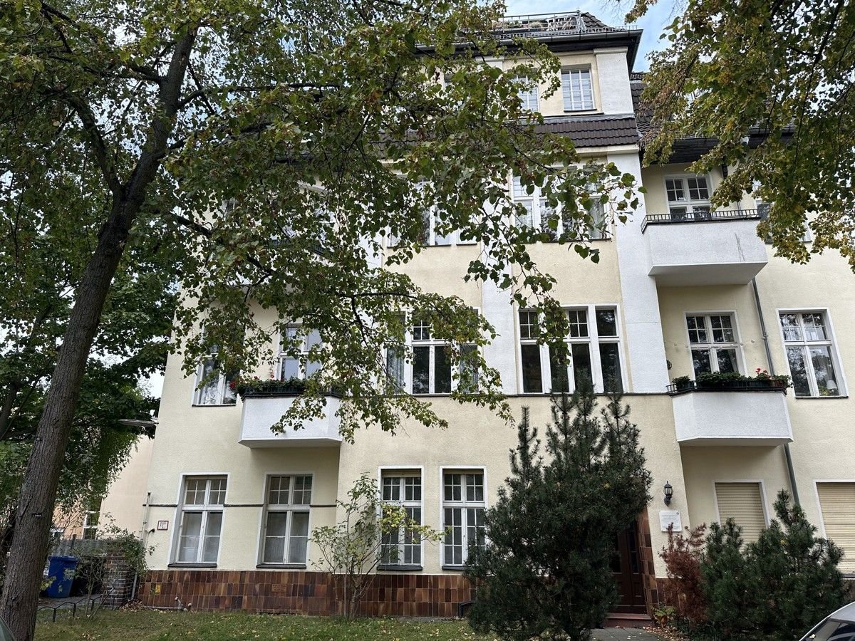 Wohnung zur Miete 998 € 2,5 Zimmer 89 m²<br/>Wohnfläche 2.<br/>Geschoss Lankwitz Berlin-Steglitz 12249