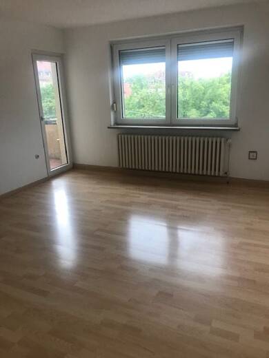 Studio zur Miete 850 € 3 Zimmer 72 m² 3. Geschoss frei ab 01.07.2025 Grombühl Würzburg 97080