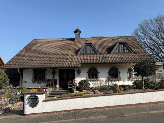 Einfamilienhaus zum Kauf 780.000 € 5 Zimmer 250 m² 650 m² Grundstück Wasserlos Alzenau 63755