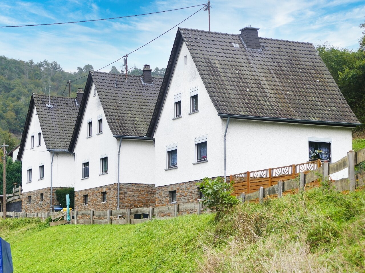 Einfamilienhaus zum Kauf 585.000 € 9 Zimmer 240 m²<br/>Wohnfläche 1.800 m²<br/>Grundstück Ahrbrück Ahrbrück 53506