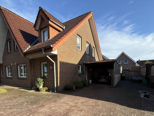 Doppelhaushälfte zum Kauf 230.000 € 4 Zimmer 102 m² 330 m² Grundstück frei ab sofort Emmeln Haren (Ems) 49733
