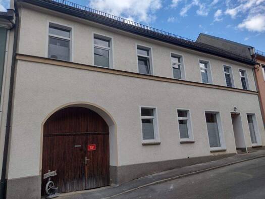Reihenmittelhaus zum Kauf 199.000 € 7 Zimmer 212 m² 257 m² Grundstück frei ab sofort Tanna Tanna 07922