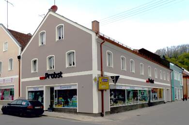 Praxisfläche zur Miete 3.690 € 615 m² Bürofläche teilbar ab 365 m² Wörth Wörth an der Donau 93086