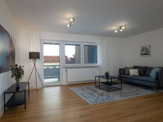 Wohnung zur Miete 900 € 3 Zimmer 73 m² 2. Geschoss frei ab sofort Salach 73084