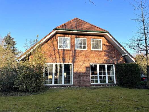 Einfamilienhaus zur Miete 1.550 € 5 Zimmer 208 m² 1.112 m² Grundstück Westerstede 26655