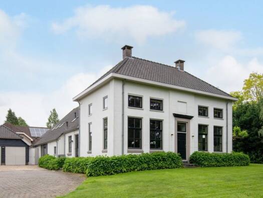 Bauernhaus zum Kauf 1.500.000 € 8 Zimmer 437 m² 1.930 m² Grundstück steenweg 2 West Betuwe 4175 AD