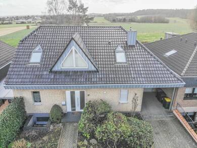 Mehrfamilienhaus zur Miete 2.190 € 5 Zimmer 274 m² 885 m² Grundstück frei ab 01.08.2025 Im Dornenhau 27 Glessen Bergheim 50129