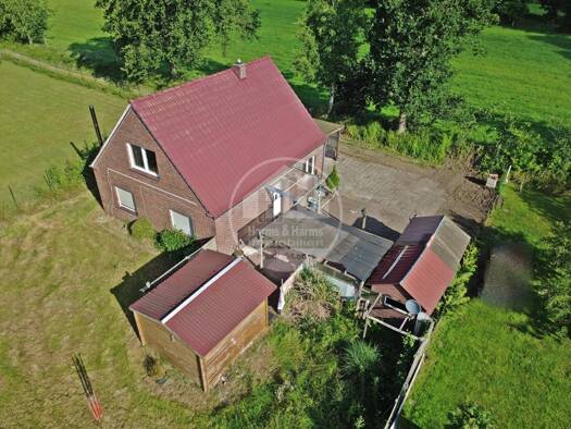 Einfamilienhaus zum Kauf 149.000 € 4 Zimmer 100 m² 600 m² Grundstück Aurich / Walle 26607