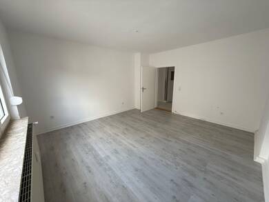 Wohnung zur Miete 500 € 3 Zimmer 100 m² Geschoss 1/1 frei ab sofort Altendorf Naumburg 34311