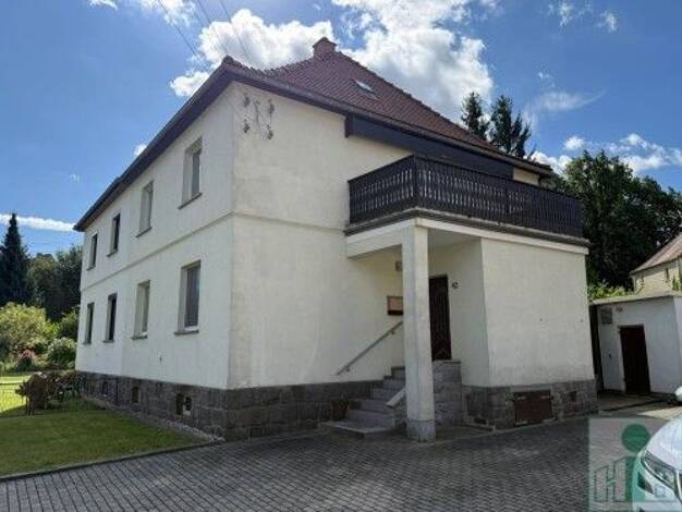 Doppelhaushälfte zum Kauf 78.000 € 5 Zimmer 105 m² 400 m² Grundstück Demitz-Thumitz Demitz-Thumitz 01877