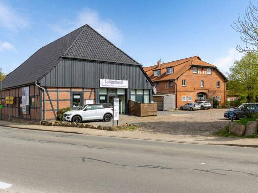 Mehrfamilienhaus zum Kauf 2.290.000 € 41 Zimmer 1.146 m² 3.464 m² Grundstück Scharnebeck 21379