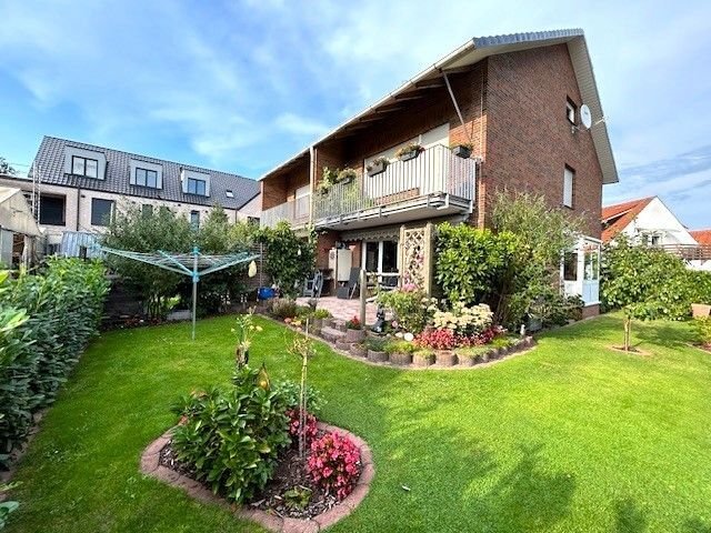 Mehrfamilienhaus zum Kauf 298.000 € 10 Zimmer 188 m²<br/>Wohnfläche 679 m²<br/>Grundstück Barnstorf 49406