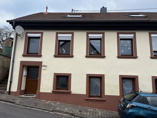 Mehrfamilienhaus zum Kauf 119.000 € 5 Zimmer 95 m² 258 m² Grundstück Wemmetsweiler Merchweiler 66589