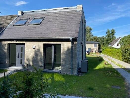 Einfamilienhaus zur Miete 2.640 € 5 Zimmer 143 m² frei ab 01.11.2026 Wohldorfer Damm 37 Bergstedt Hamburg 22395