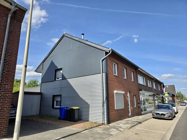 Mehrfamilienhaus zum Kauf provisionsfrei 295.000 € 6 Zimmer 120 m² 470 m² Grundstück Hauptstr. 80 Elmpt Niederkrüchten 41372