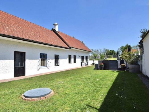 Haus zum Kauf 595.000 € 6 Zimmer 245,7 m² 1.402 m² Grundstück Bahngasse Lackendorf 7321