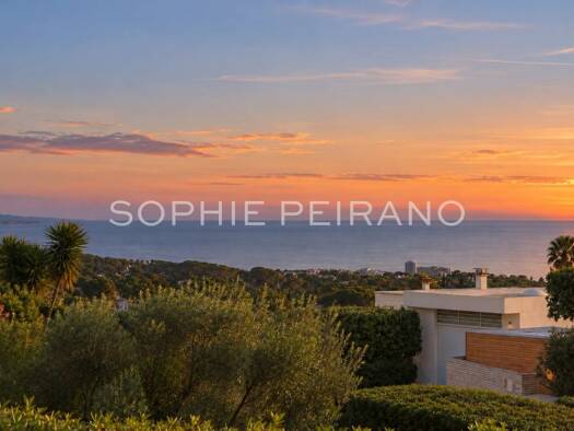Haus zum Kauf 795.000 € 140 m² 254 m² Grundstück Châtaigners Antibes 06600