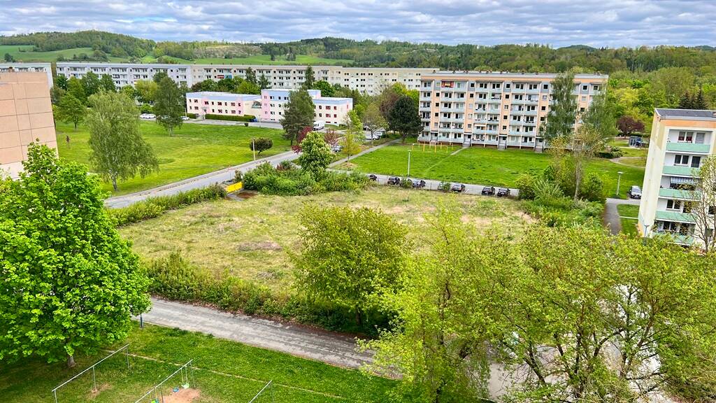 Grundstück zur Miete provisionsfrei 3.389 m² Grundstück Albert Schweizer Straße Chrieschwitz Plauen 08529